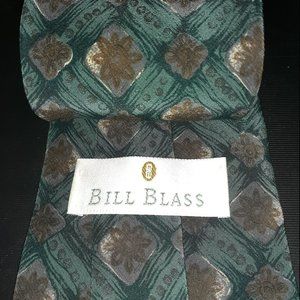 3 1/2" New Designer Tie By Bill Blass